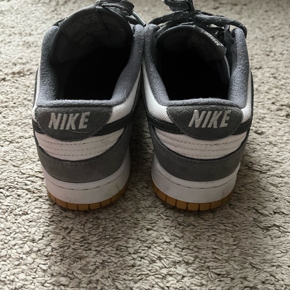 Nike Dunks - Picture 5 of 8